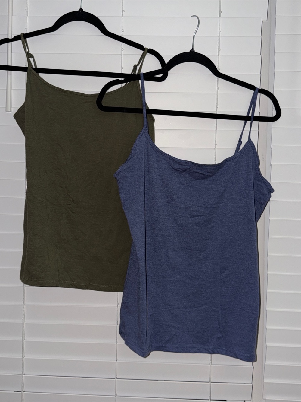2 Primark Women’s Slim Fit Camisole Tank Top - Olive and Blue